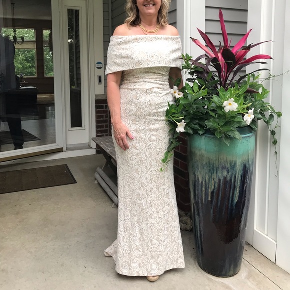 Vince camuto full length dress - Picture 8 of 8